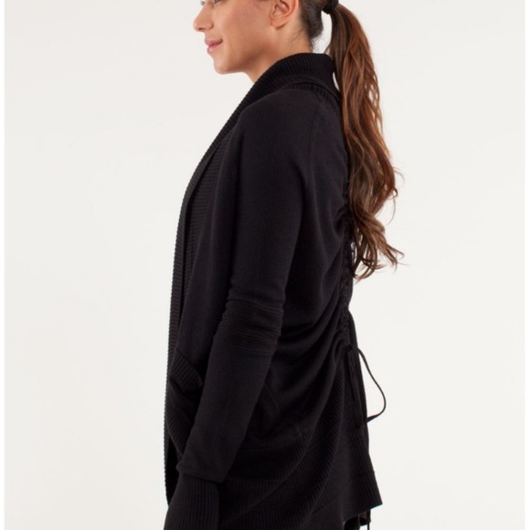 COPY - Lululemon cardigan - Picture 5 of 7